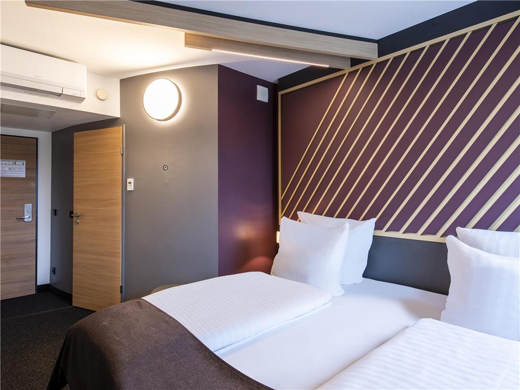 B&B Hotel Muenchen-Messe Aschheim Rum bild